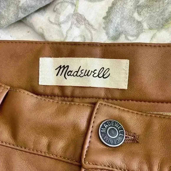 MADEWELL The Perfect Vintage Wide-Leg Pant Faux Leather Edition Tan - Picture 13 of 14